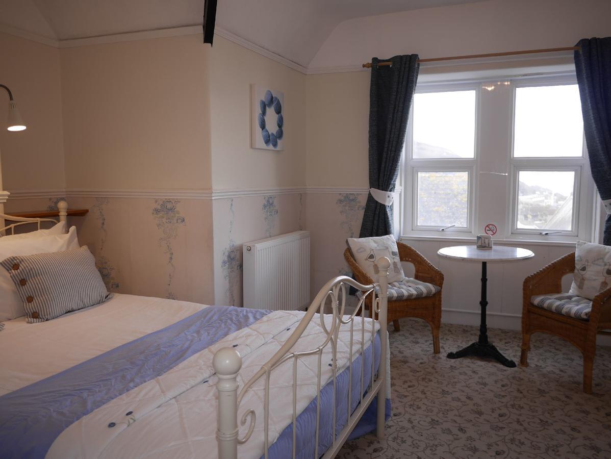 Bed and Breakfast Culloden House à Westward Ho!  Extérieur photo